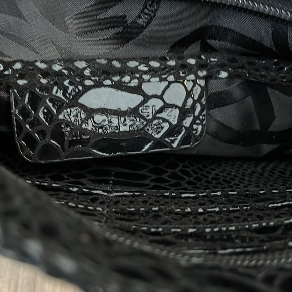 Black Micheal Kors Patent Animal Print Clutch Strap Bag - Picture 9 of 13